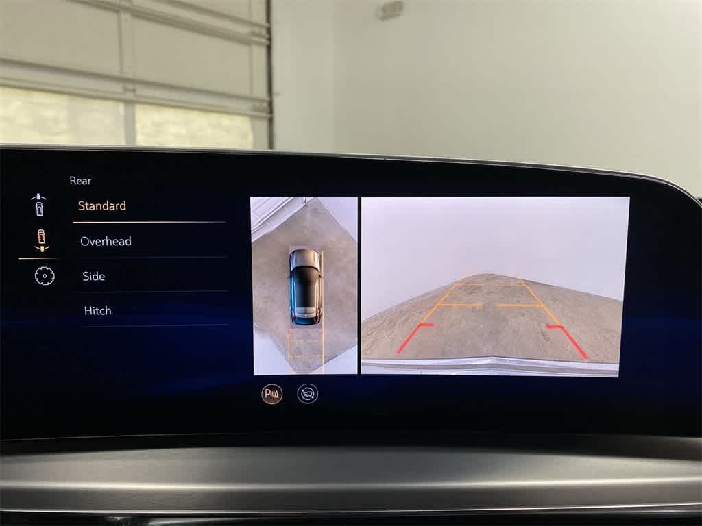 2024 Cadillac LYRIQ Luxury 3