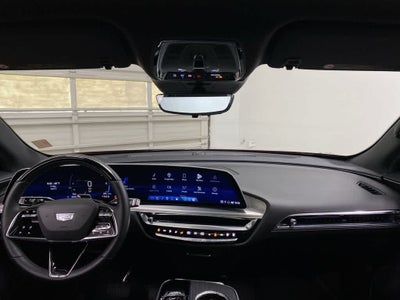 2024 Cadillac LYRIQ Luxury 3