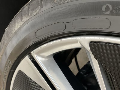 2024 Cadillac LYRIQ Luxury 3