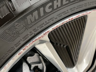 2024 Cadillac LYRIQ Luxury 3