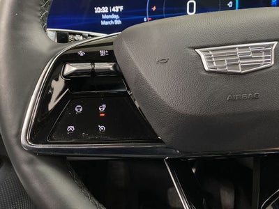 2025 Cadillac LYRIQ Luxury 3