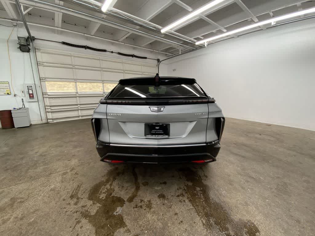 2025 Cadillac LYRIQ Luxury 3