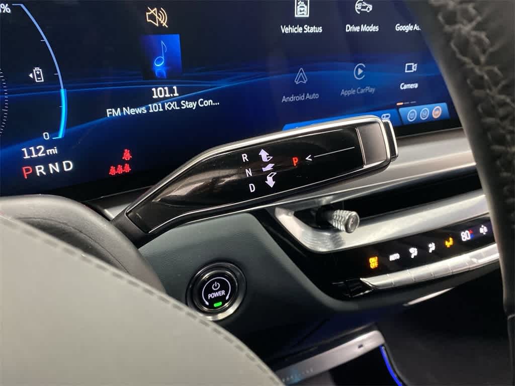 2025 Cadillac LYRIQ Luxury 3