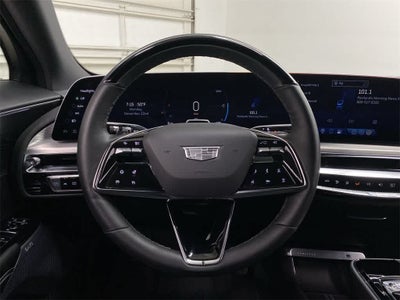 2025 Cadillac LYRIQ Luxury 3