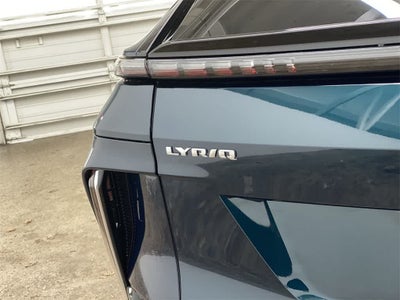 2025 Cadillac LYRIQ Luxury 3
