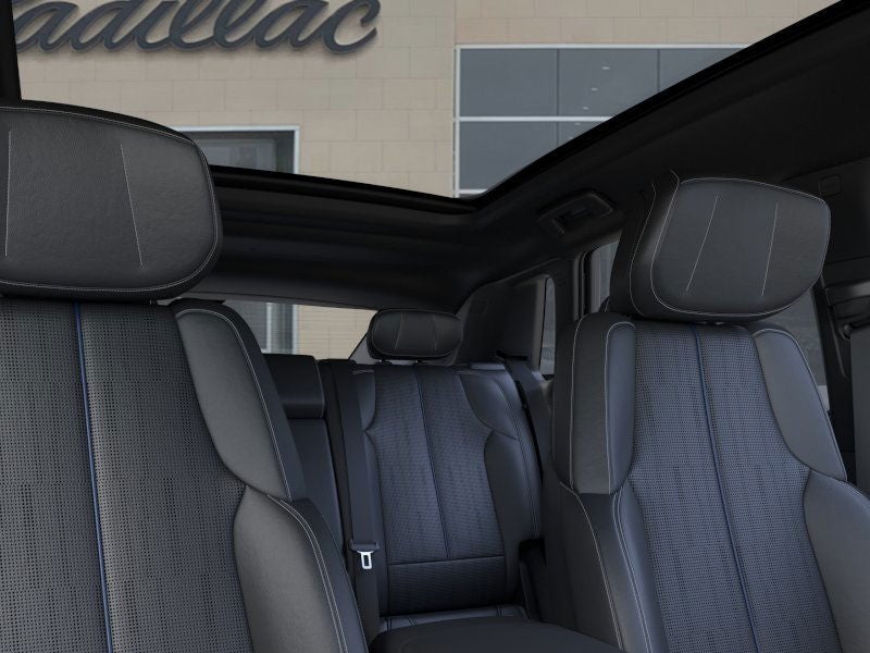 2025 Cadillac LYRIQ Sport 1