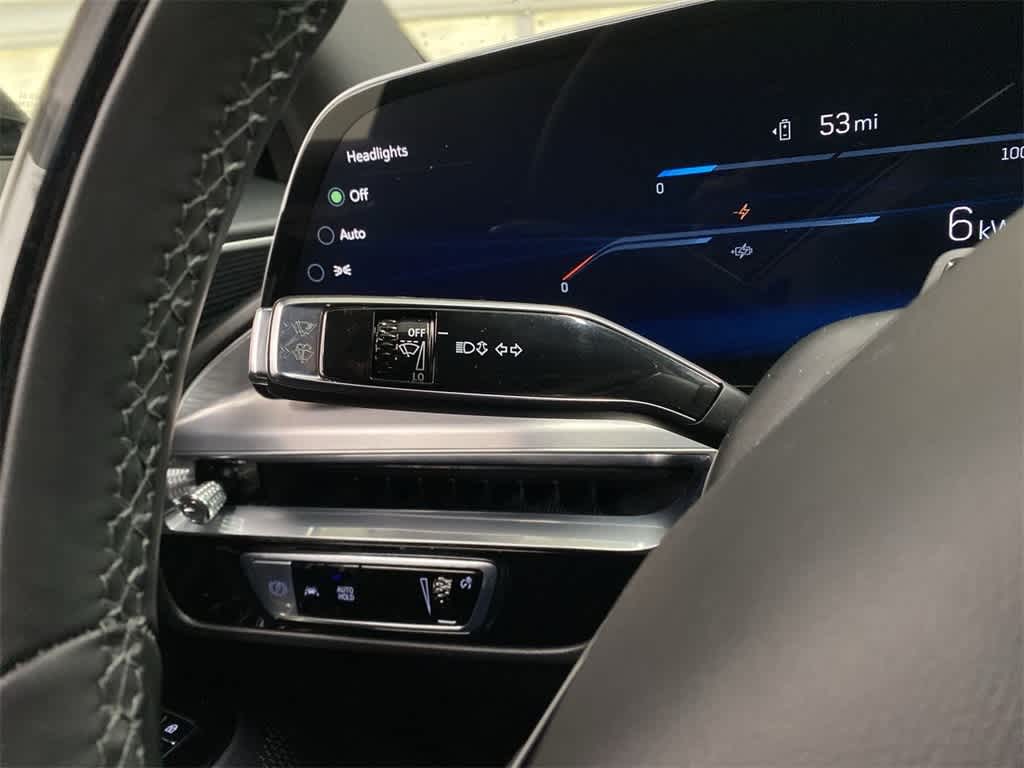 2024 Cadillac LYRIQ Sport 2