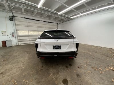 2024 Cadillac LYRIQ Sport 2