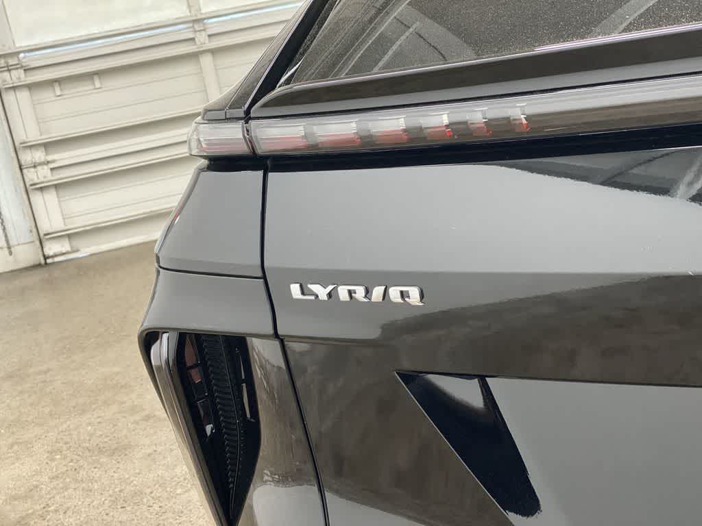 2024 Cadillac LYRIQ Sport 3