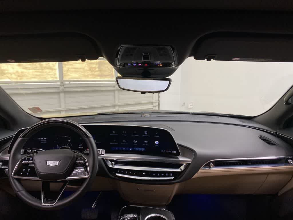 2024 Cadillac LYRIQ Sport 3