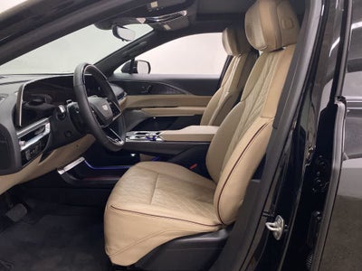 2024 Cadillac LYRIQ Sport 3