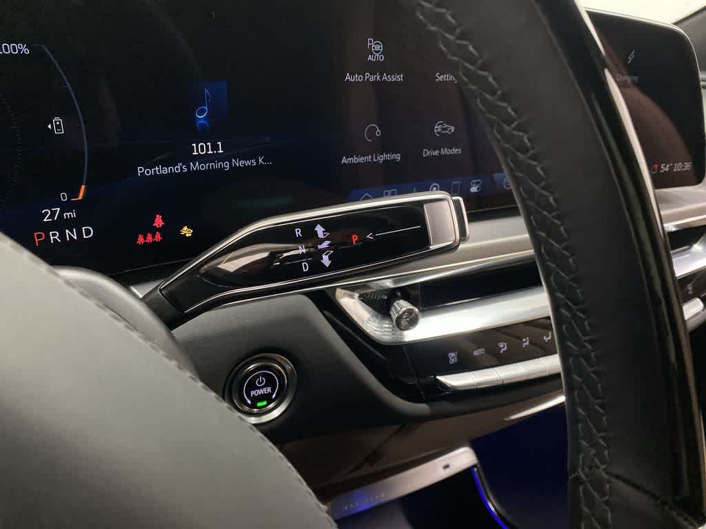 2024 Cadillac LYRIQ Sport 3
