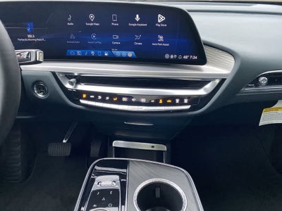 2024 Cadillac LYRIQ Sport 3