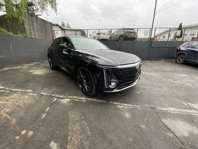 2024 Cadillac LYRIQ Sport 3