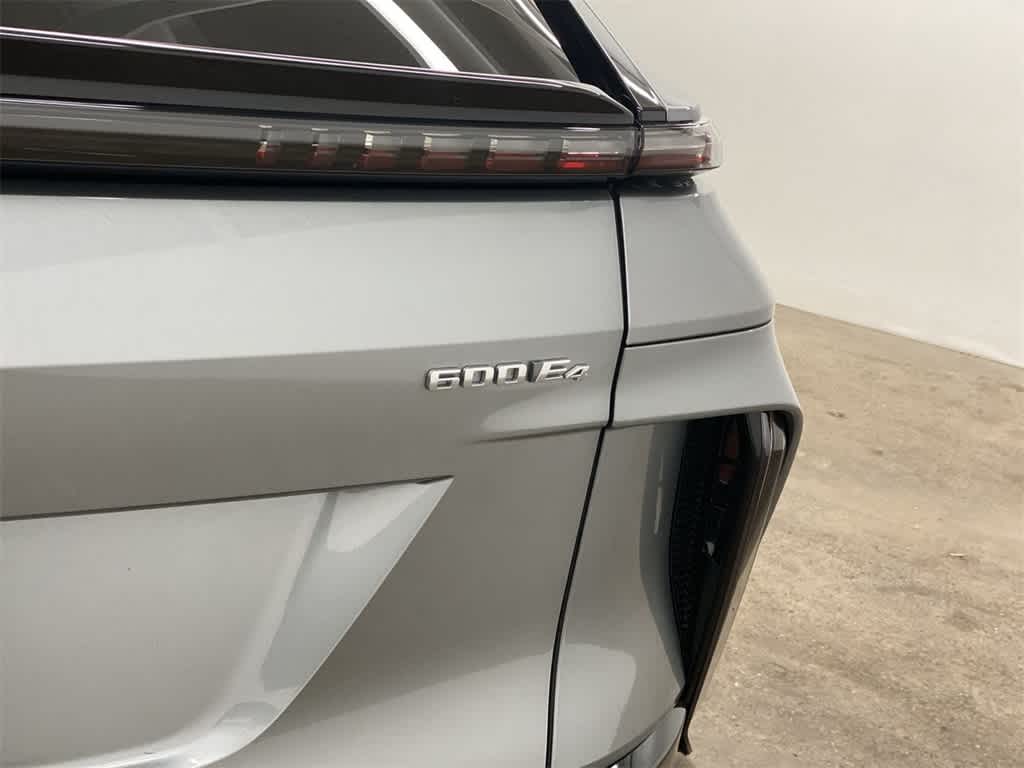 2025 Cadillac LYRIQ Sport 3