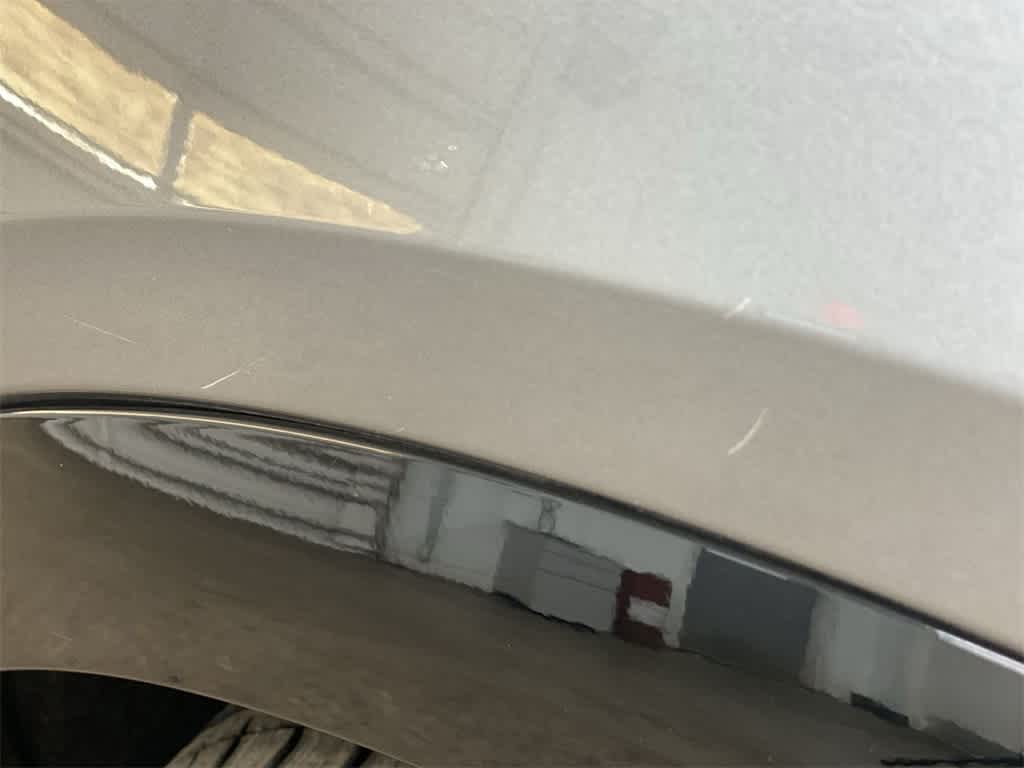 2025 Cadillac LYRIQ Sport 3