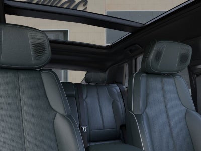 2025 Cadillac LYRIQ Sport 3