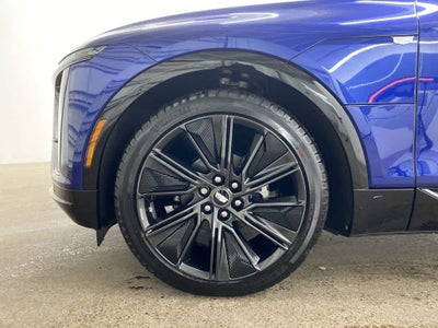 2025 Cadillac LYRIQ Sport 3