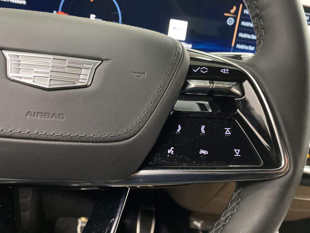 2025 Cadillac LYRIQ Sport 3