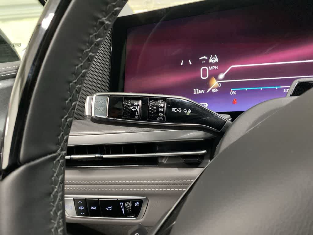 2026 Cadillac ESCALADE IQL Sport