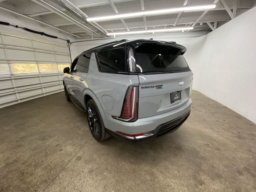 2026 Cadillac ESCALADE IQL Sport
