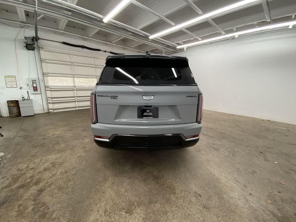 2026 Cadillac ESCALADE IQL Sport