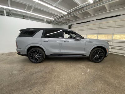 2026 Cadillac ESCALADE IQL Sport