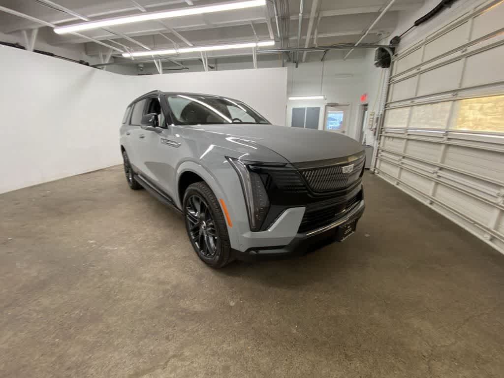 2026 Cadillac ESCALADE IQL Sport