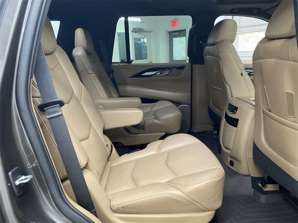 2020 Cadillac Escalade Platinum