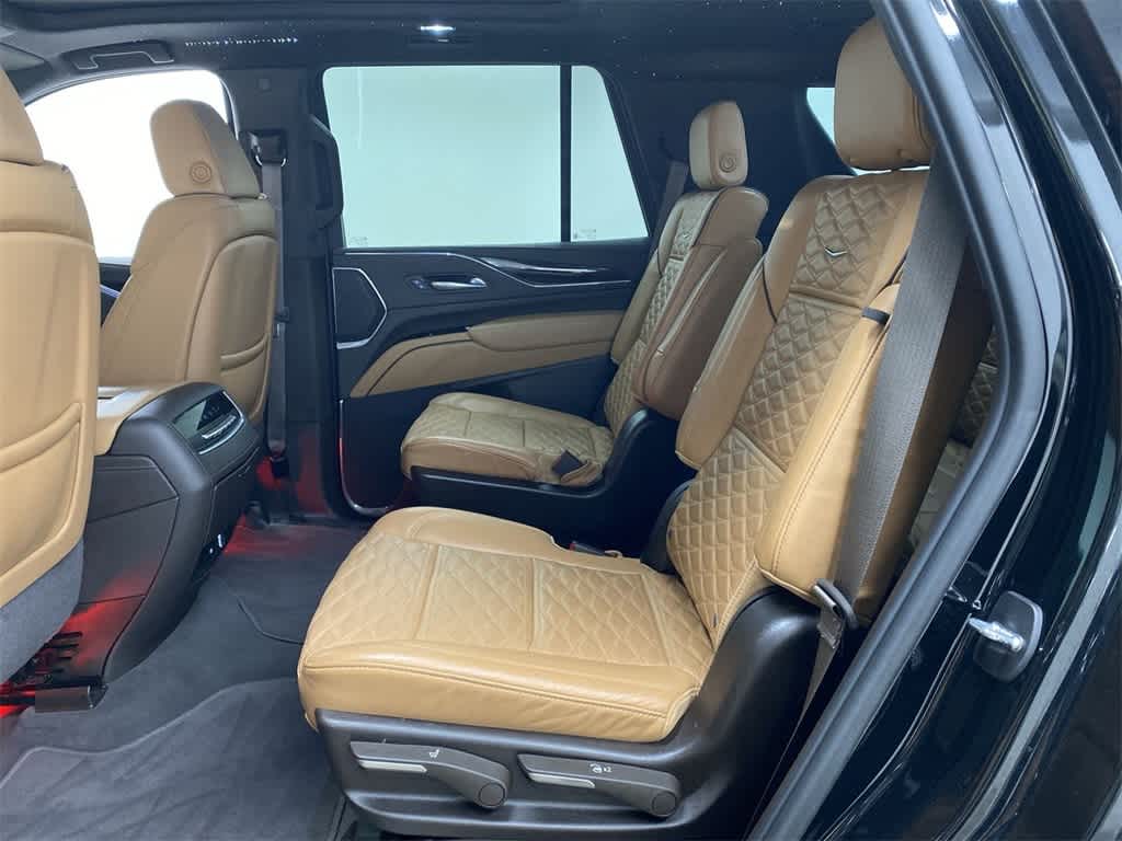 2024 Cadillac Escalade Sport