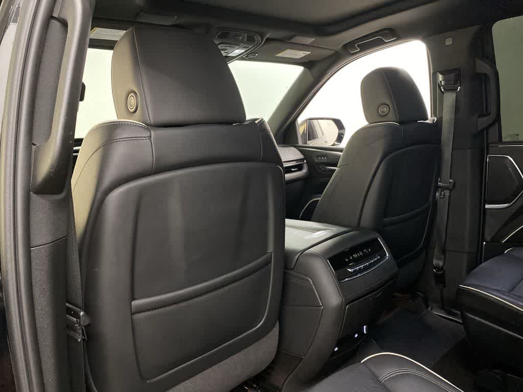 2023 Cadillac Escalade 4WD Sport
