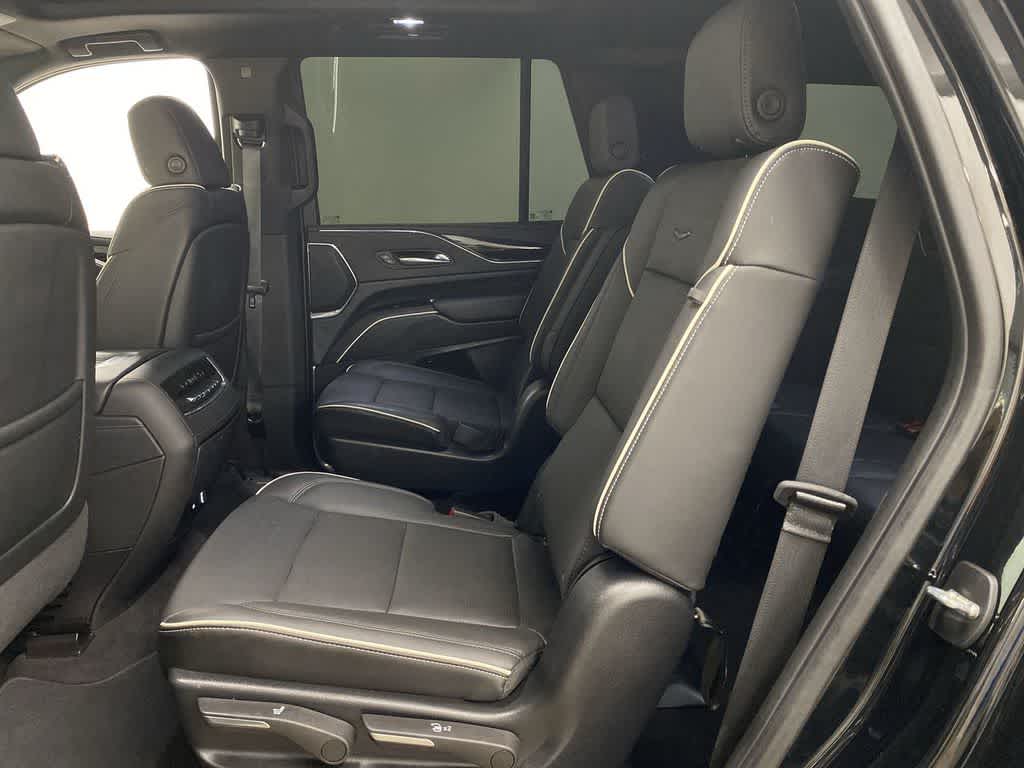 2023 Cadillac Escalade 4WD Sport