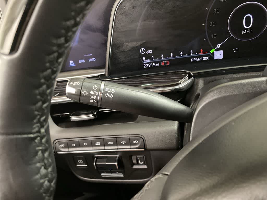 2023 Cadillac Escalade 4WD Sport
