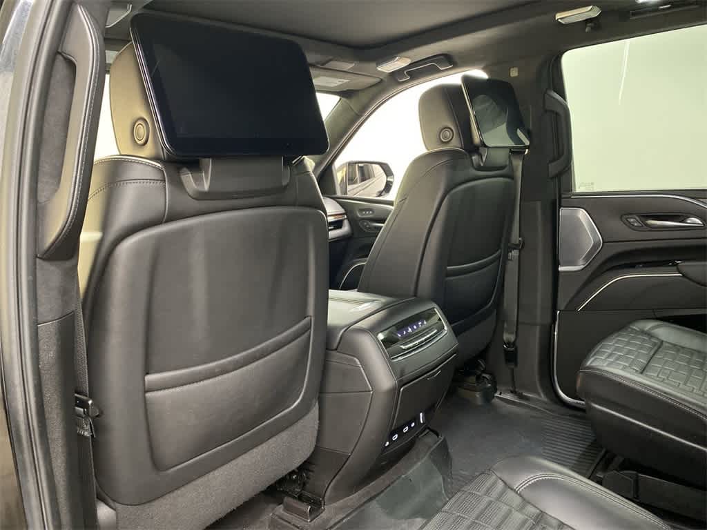 2022 Cadillac Escalade Sport Platinum