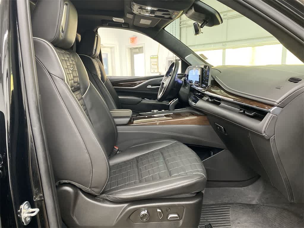 2022 Cadillac Escalade Sport Platinum