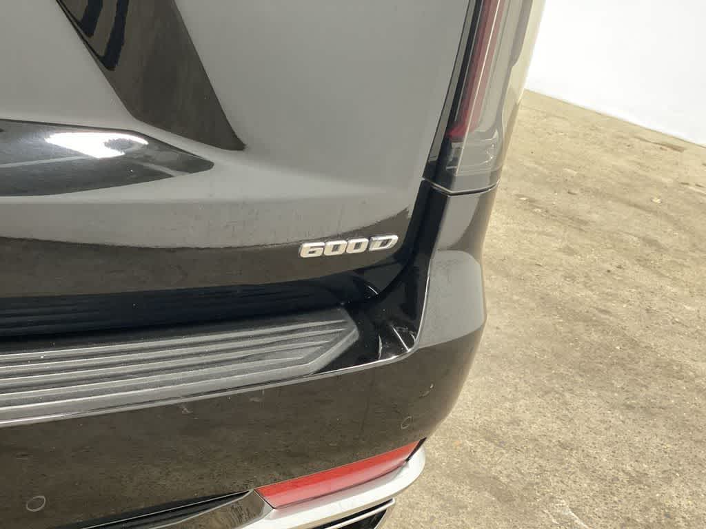 2024 Cadillac Escalade ESV Premium Luxury