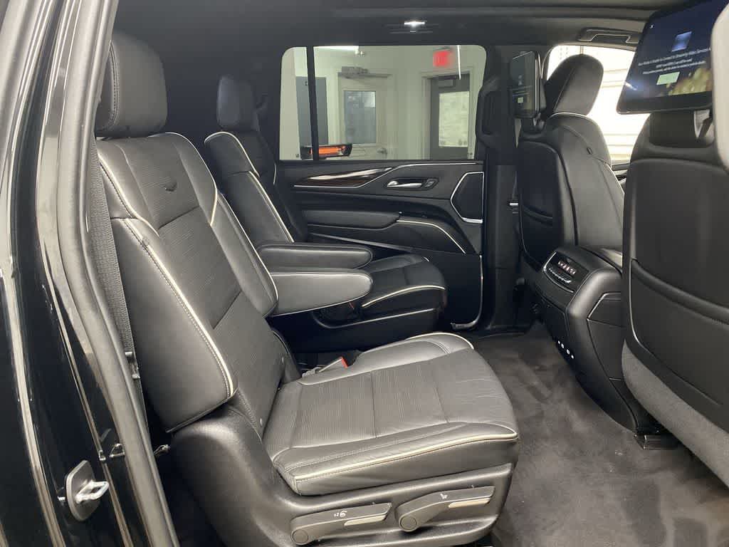 2024 Cadillac Escalade ESV Premium Luxury