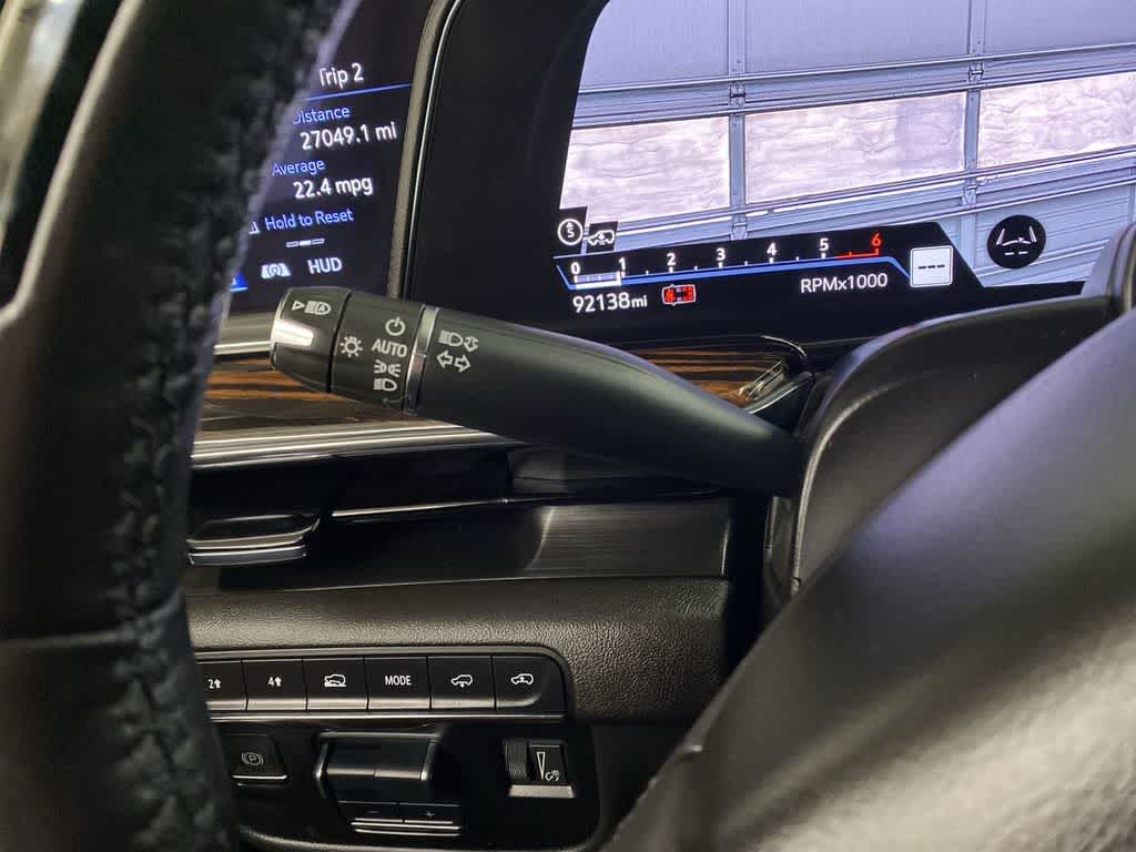 2024 Cadillac Escalade ESV Premium Luxury