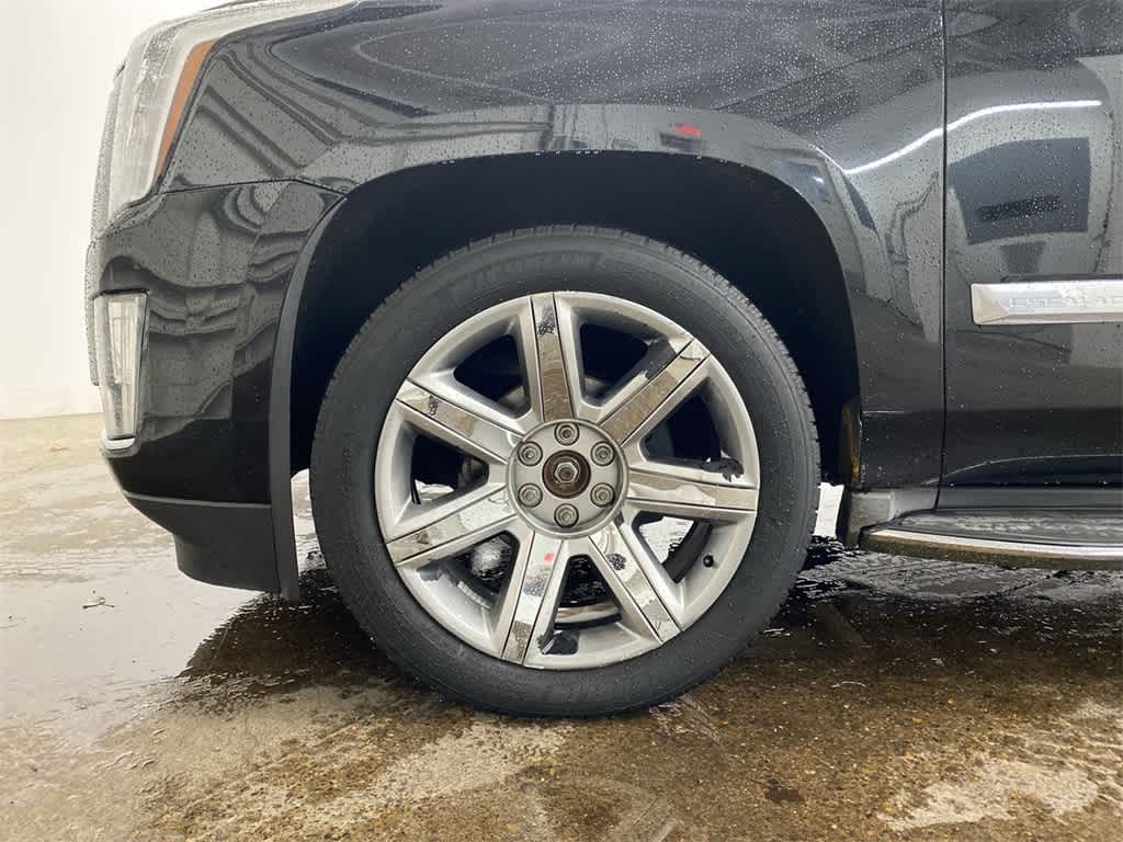 2015 Cadillac Escalade Luxury