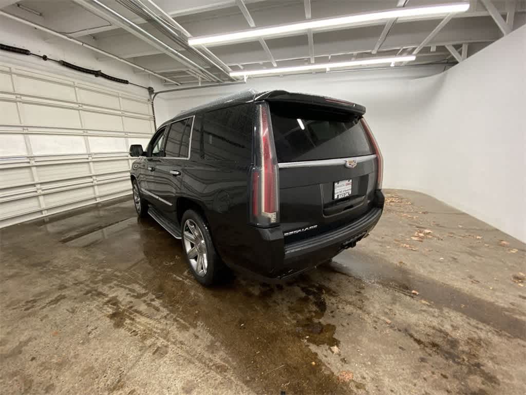 2015 Cadillac Escalade Luxury