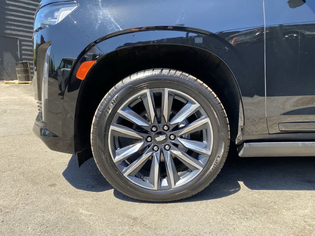 2022 Cadillac Escalade ESV Sport