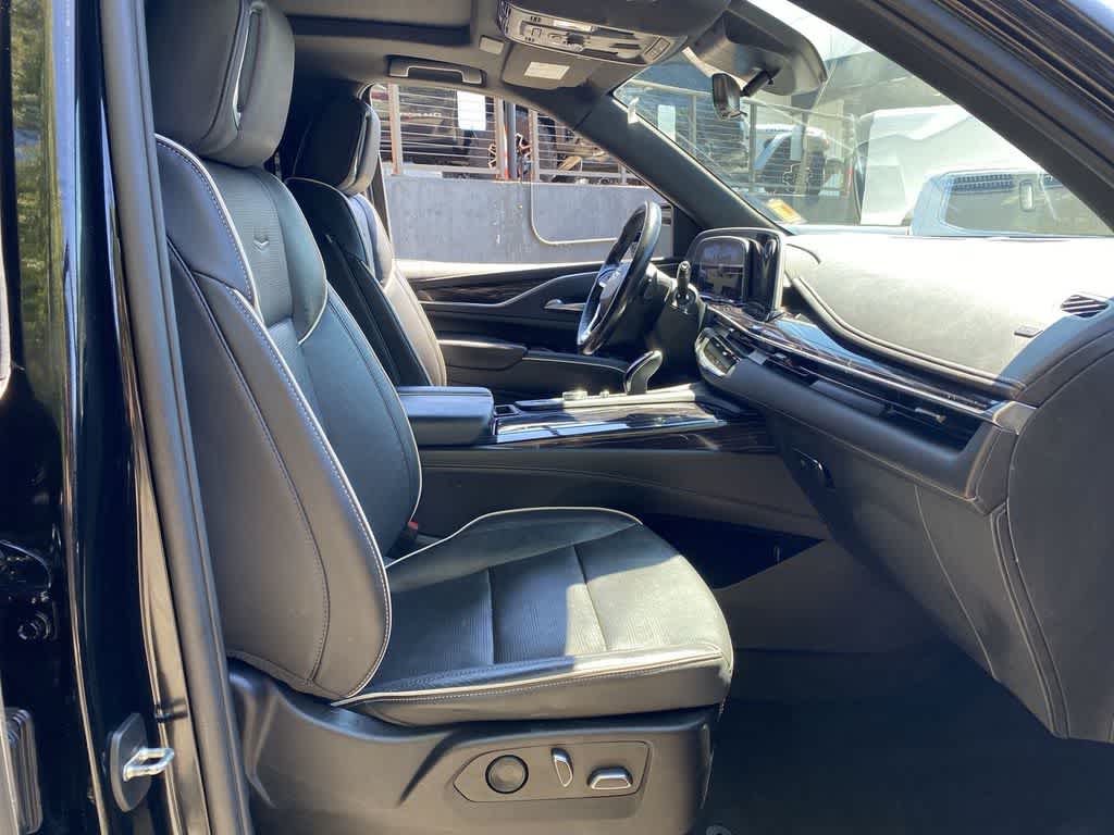 2022 Cadillac Escalade ESV Sport
