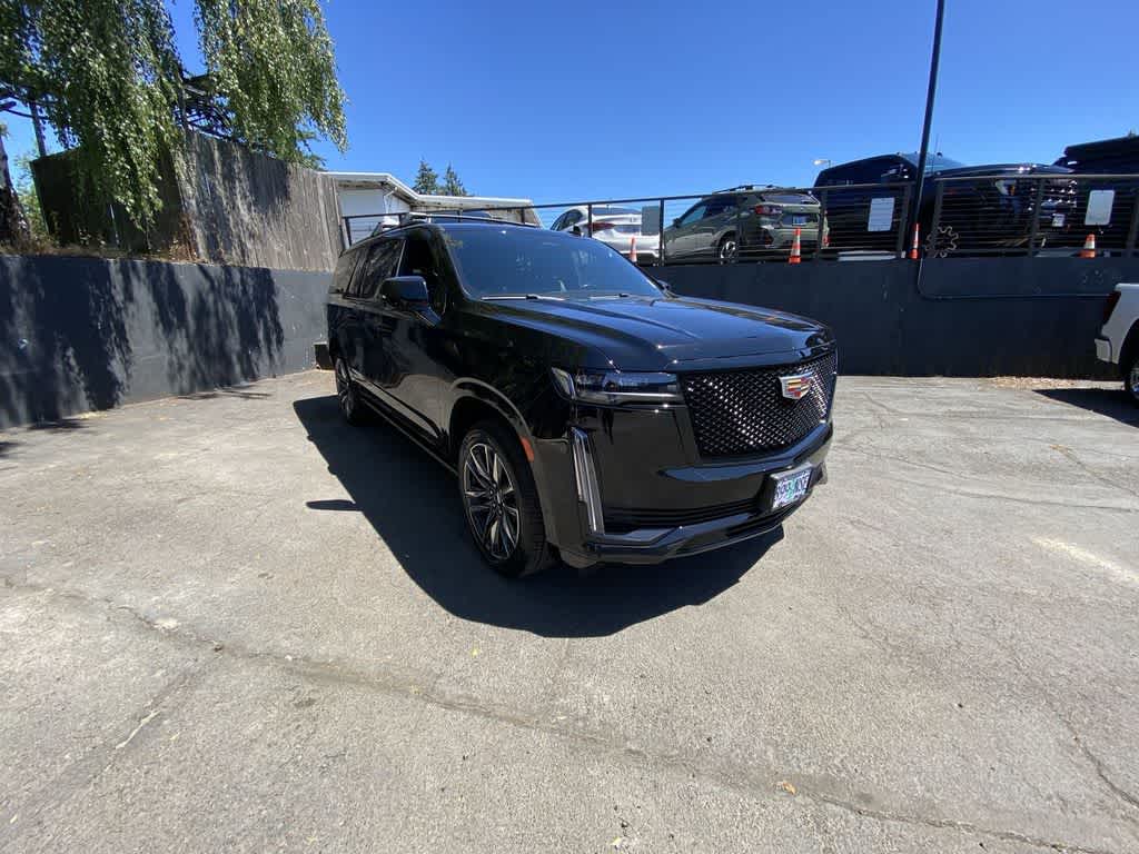 2022 Cadillac Escalade ESV Sport