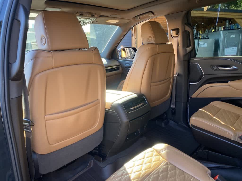 2023 Cadillac Escalade ESV 4WD Sport