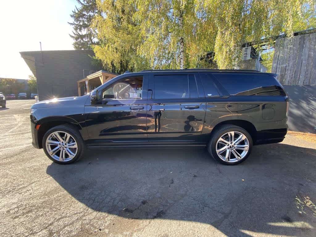 2023 Cadillac Escalade ESV 4WD Sport