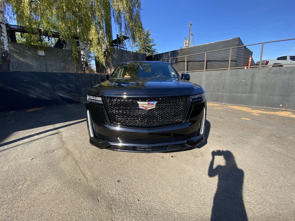 2023 Cadillac Escalade ESV 4WD Sport