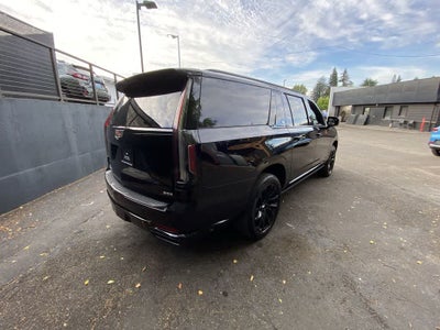 2024 Cadillac Escalade ESV Sport Platinum