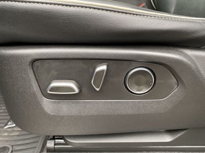 2025 Cadillac Escalade Premium Luxury