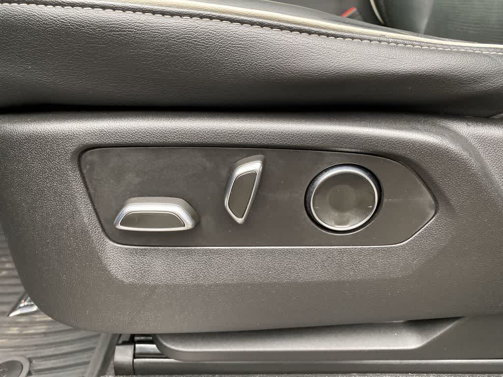 2025 Cadillac Escalade Premium Luxury