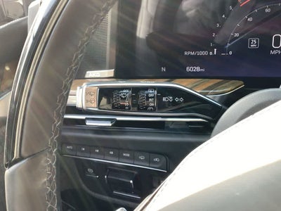 2025 Cadillac Escalade Premium Luxury Platinum